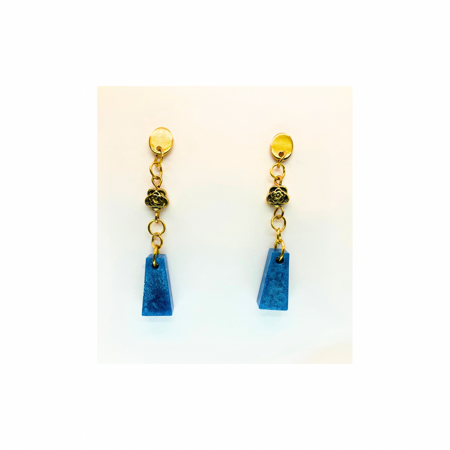 Blue Drop Earrings Stylish, Elegant Jewelry for Everyday Wear Flower