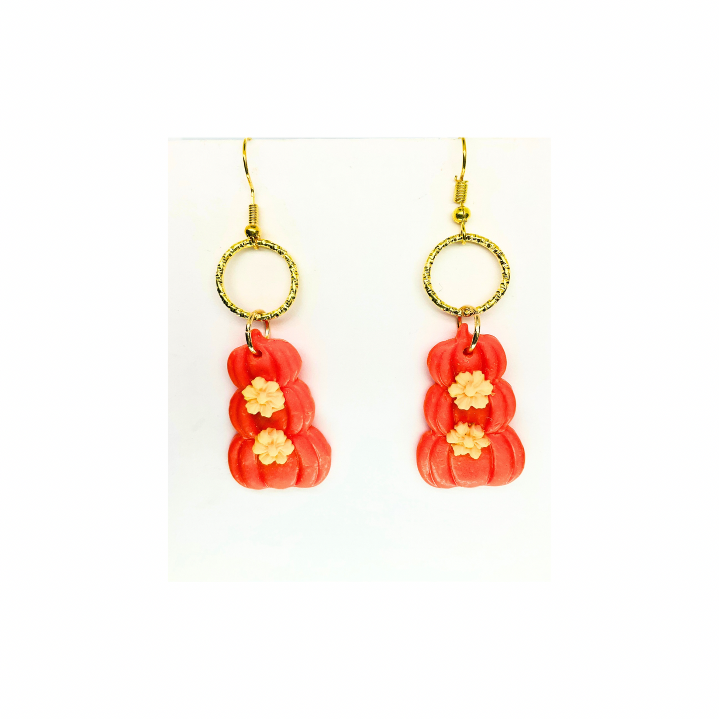 Fall Collection Stacked Pumpkins with Yellow Flower Dangle Earring - Orange Design with Gold Circle Charm
