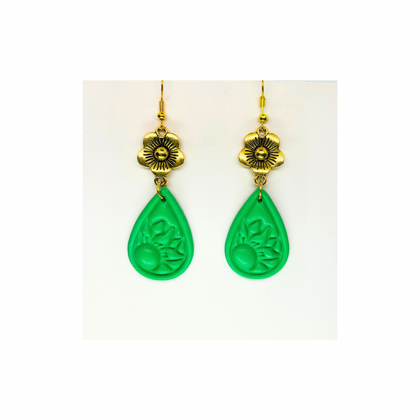 Green Teardrop with Gold Flower Dangle Earrings for Female Fashion Accessories
