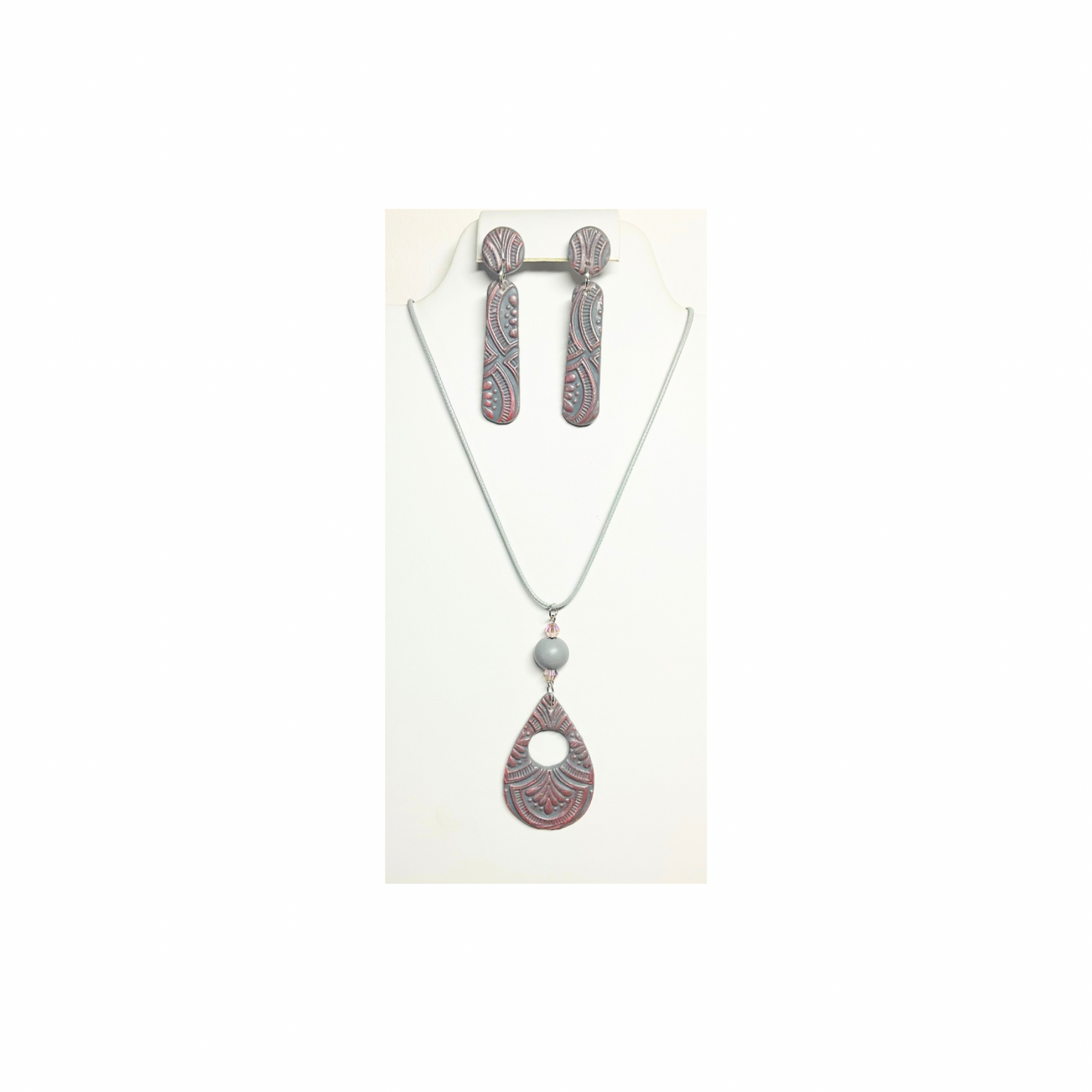 Gray with Pearl Pink Pendant and Earring Jewelry Set featuring a Teardrop Design and Pearl Accent