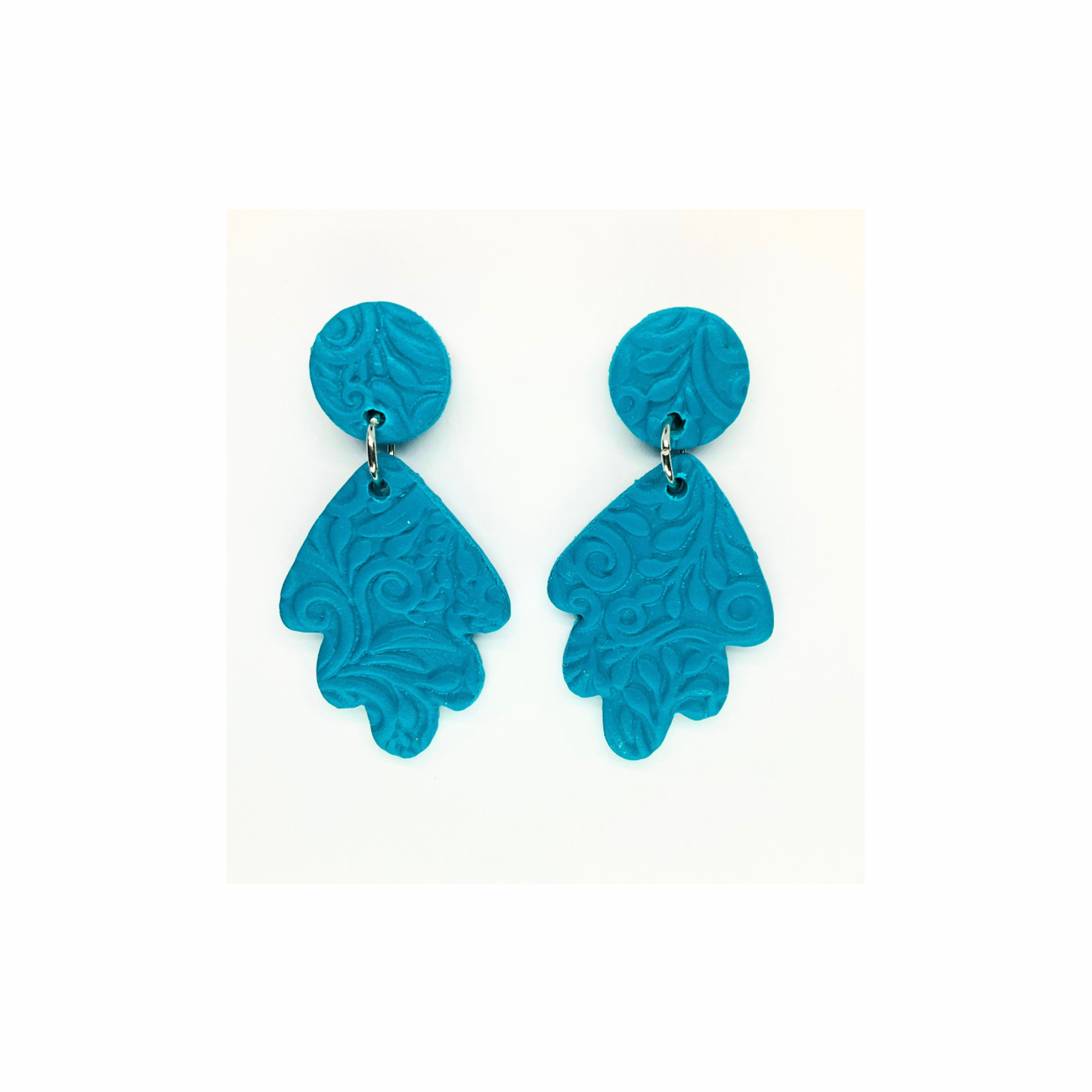 Crystal Teal Textured Leaf Shaped Stud Dangle Earrings for Women Unique Design Versatile Stylish Accessories Ideal for Casual & Formal Occasions
