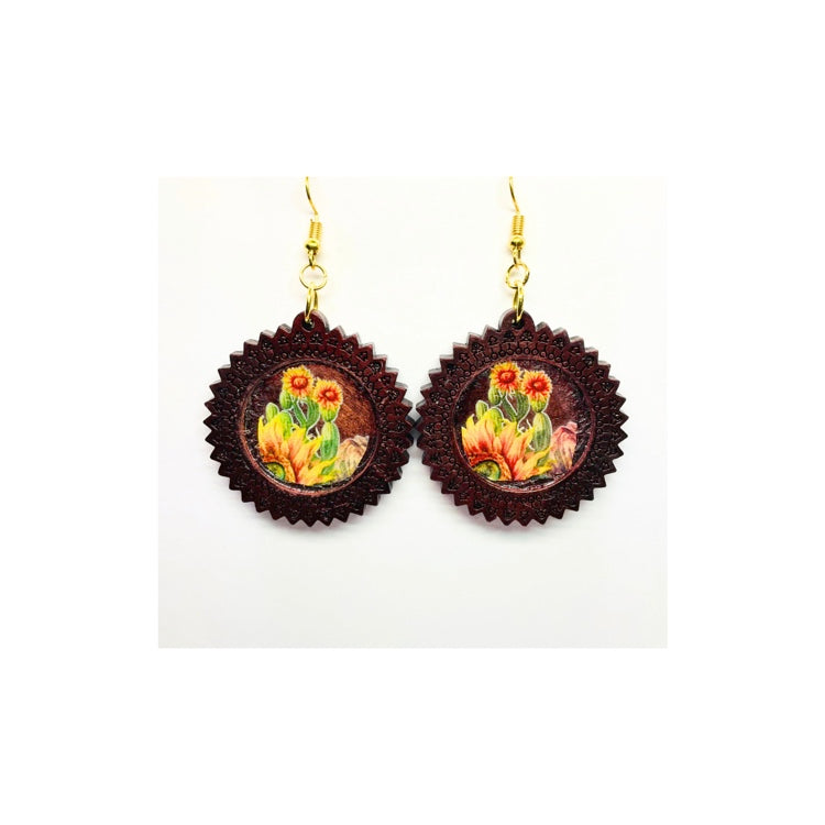 Dark Round Wood Dangle with Cactus Scene