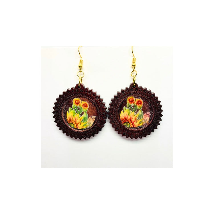 Dark Round Wood Dangle with Cactus Scene