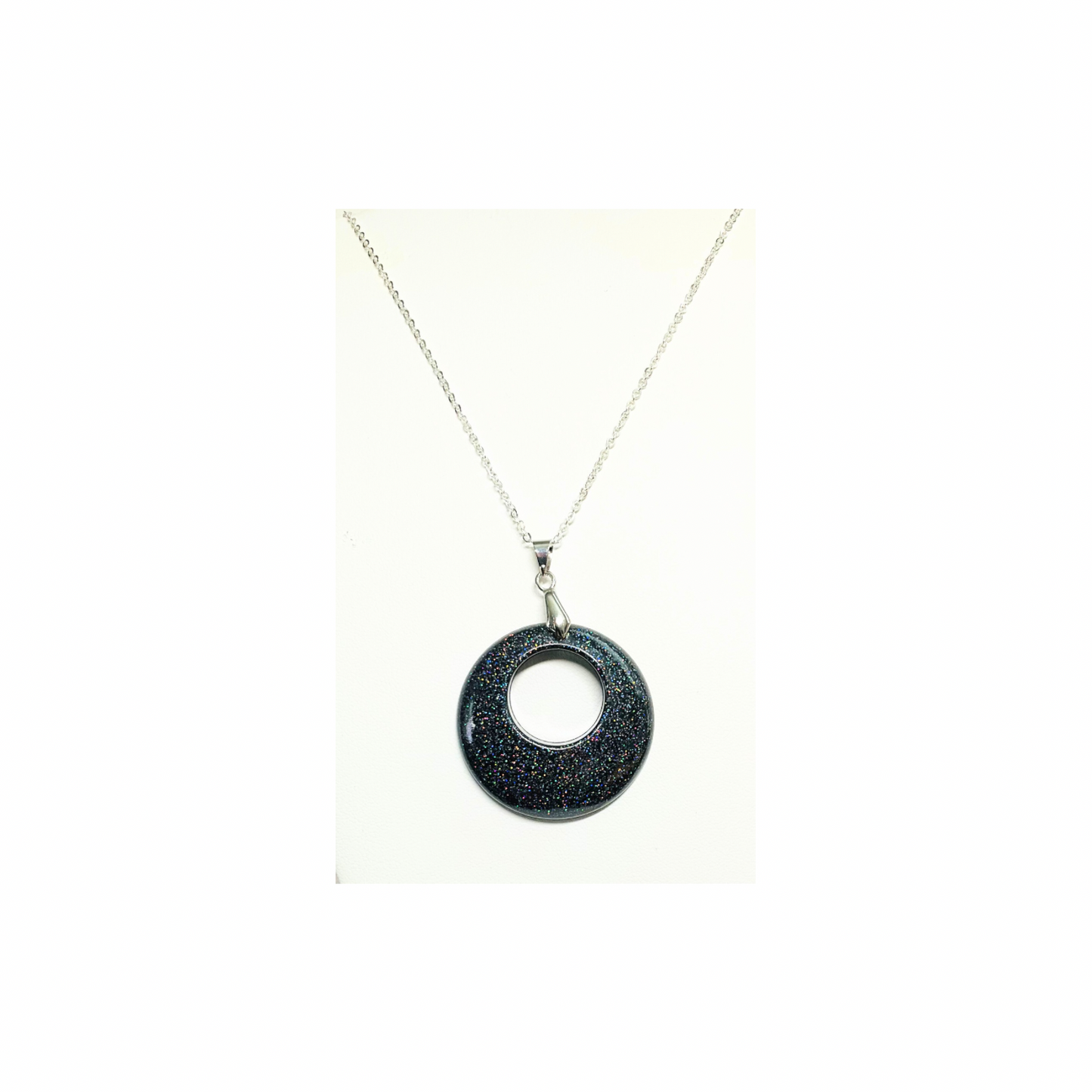 Black Sparkle Circle Necklace on 18-inch Silver Chain - Elegant Simple Design for Any Occasion