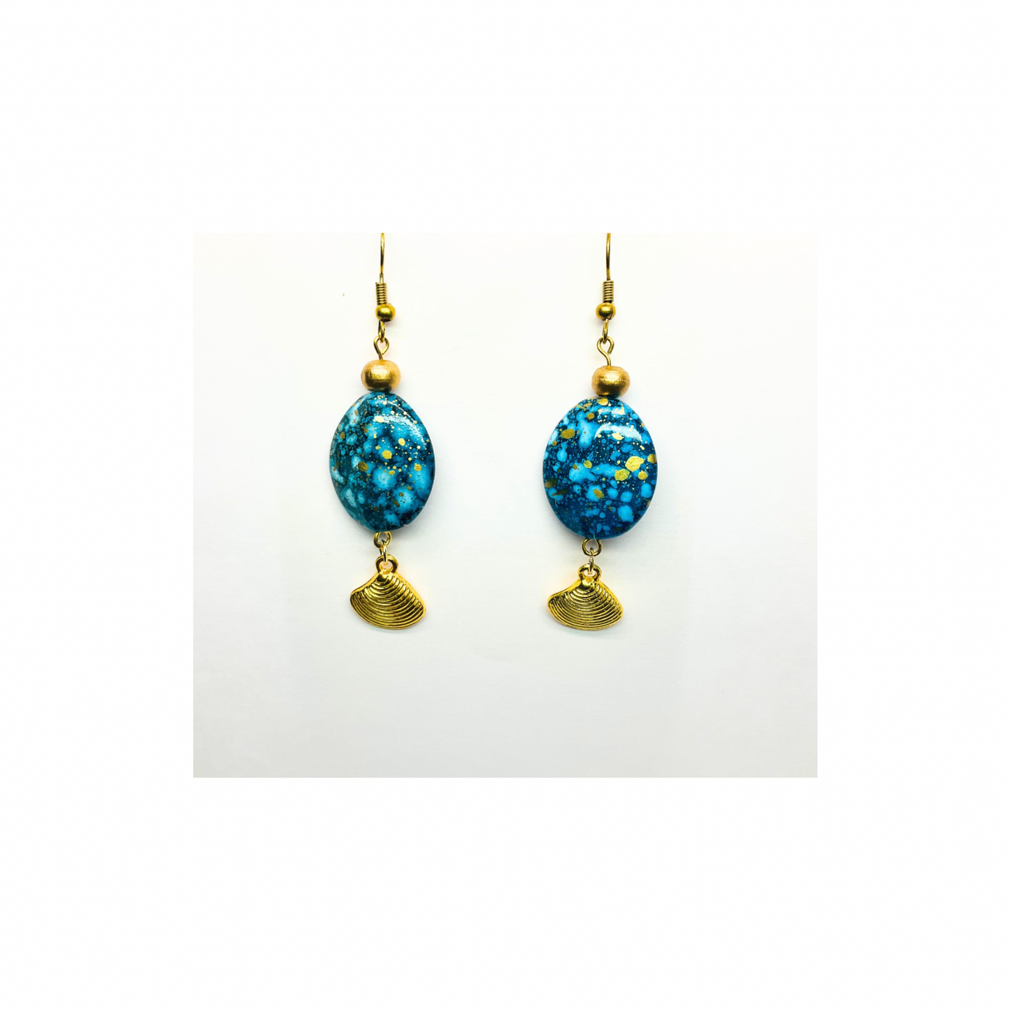 Ocean Collection Blue and Gold with Shell Charm Dangle Earring - Sparkling Blue Design & Gold Accents