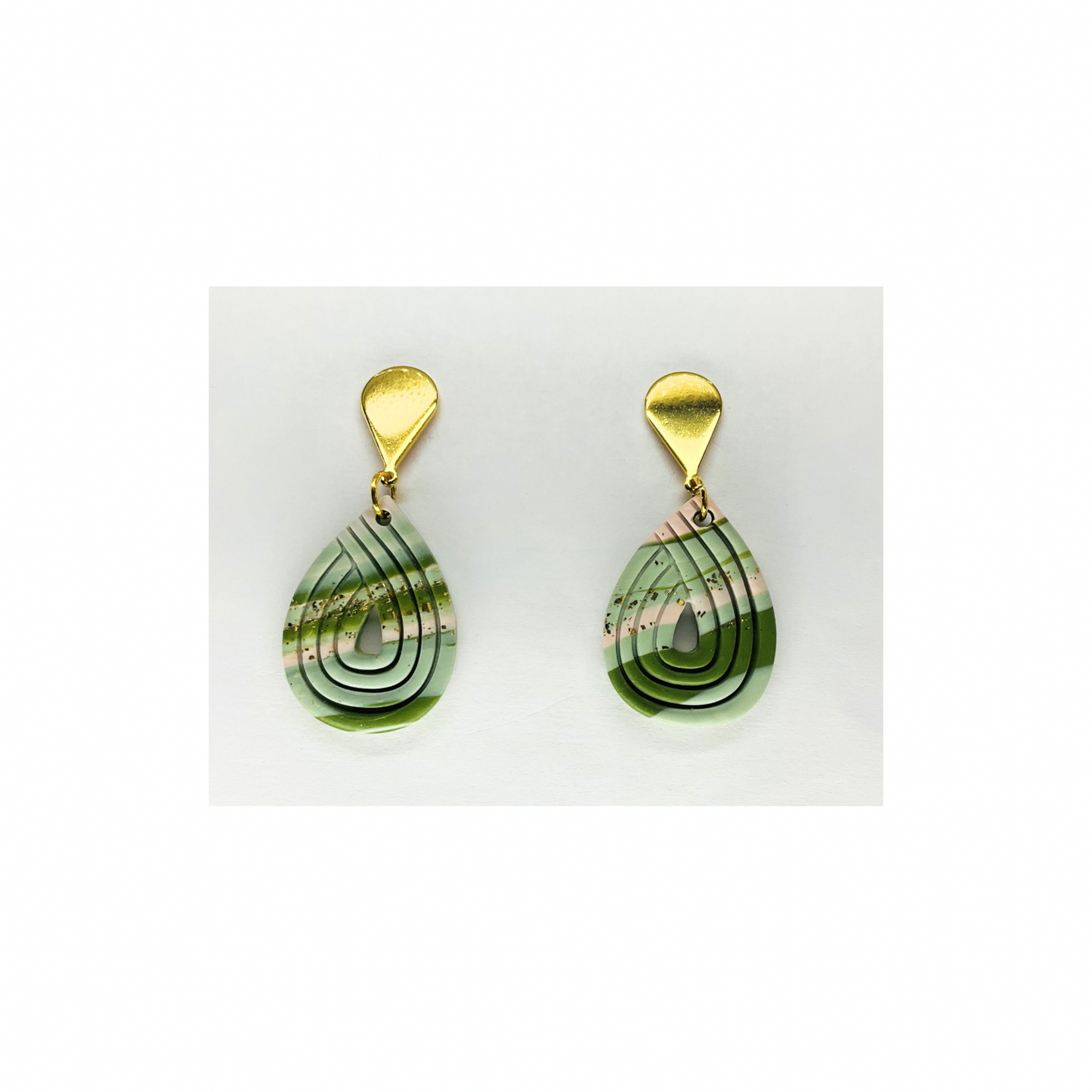 Variegated Teardrop Dangle with Gold Teardrop Earring-Crafting By BB
