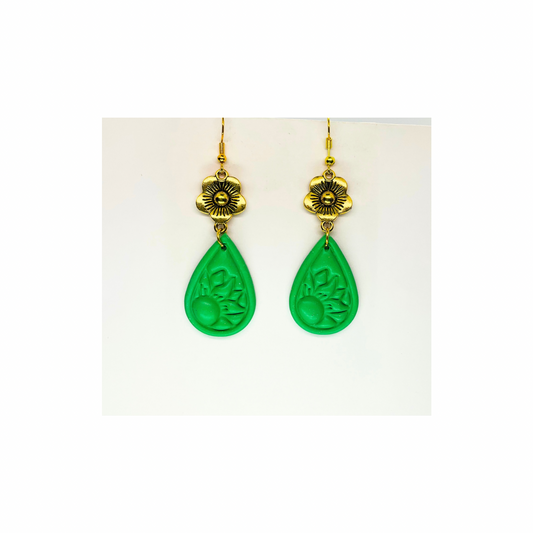 Green Teardrop with Gold Flower Dangle Earrings for Female Fashion Accessories