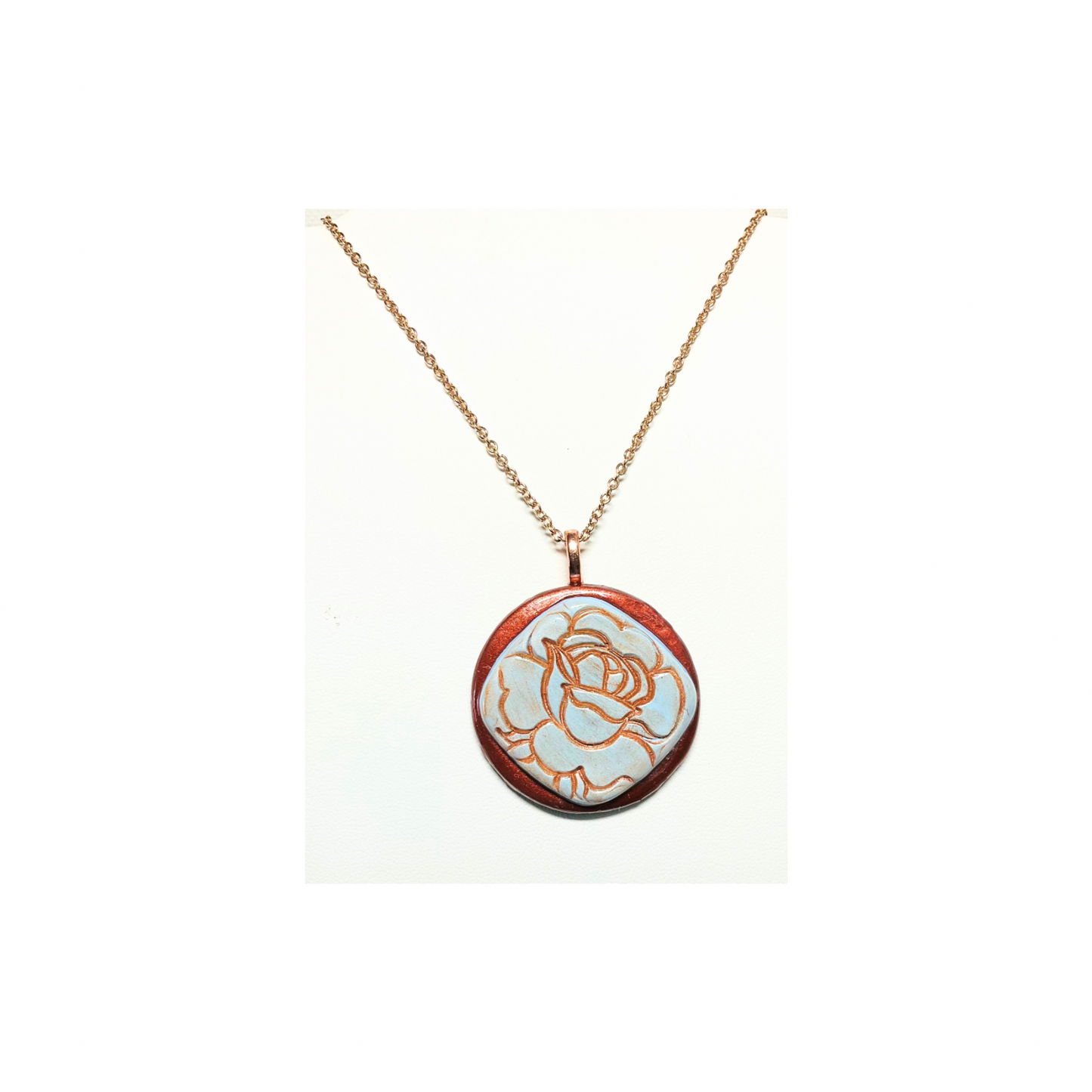 Bronze and Blue Rose Circle Layered Pendant Necklace with Elegant Design