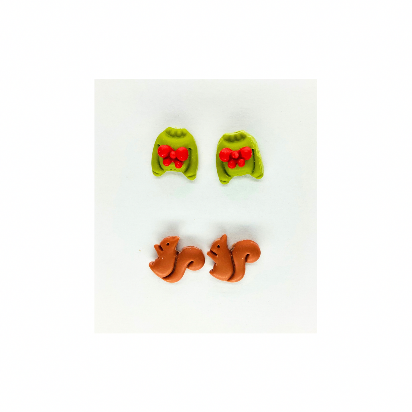 Green Sweatshirt with Red Bow & Brown Squirrel Stud Earrings for Festive Outfits Ideal for Holiday Parties and Gatherings