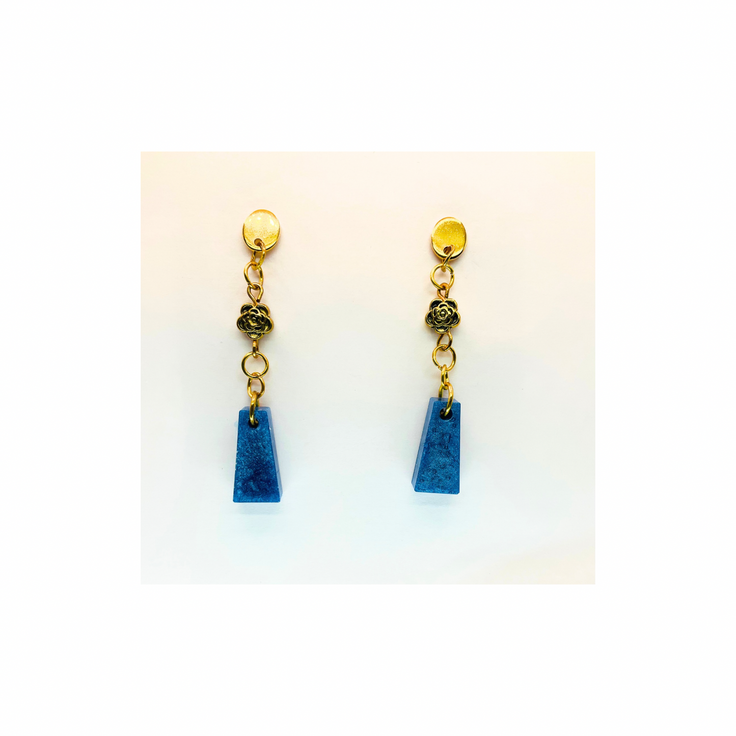 Blue Drop Earrings Stylish, Elegant Jewelry for Everyday Wear Flower