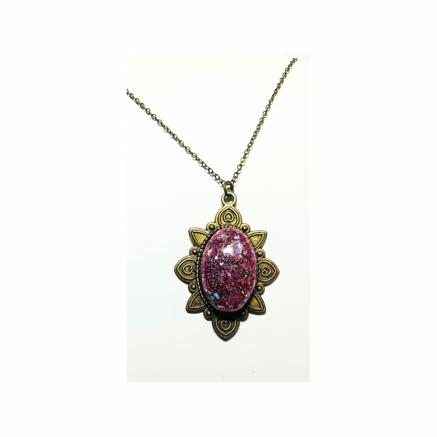 Antique Gold Pink Sparkle Pendant 18-inch Necklace with Elegant Design and Chain