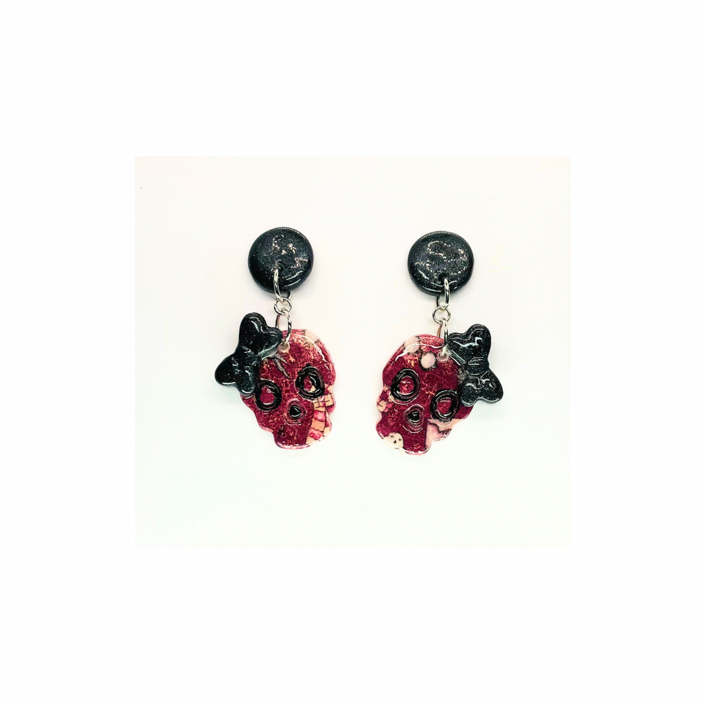 Wizard Collection Skull with Bow Dangle Earring - Unique Design Earrings Featuring Skull Motif and Bow Detail
