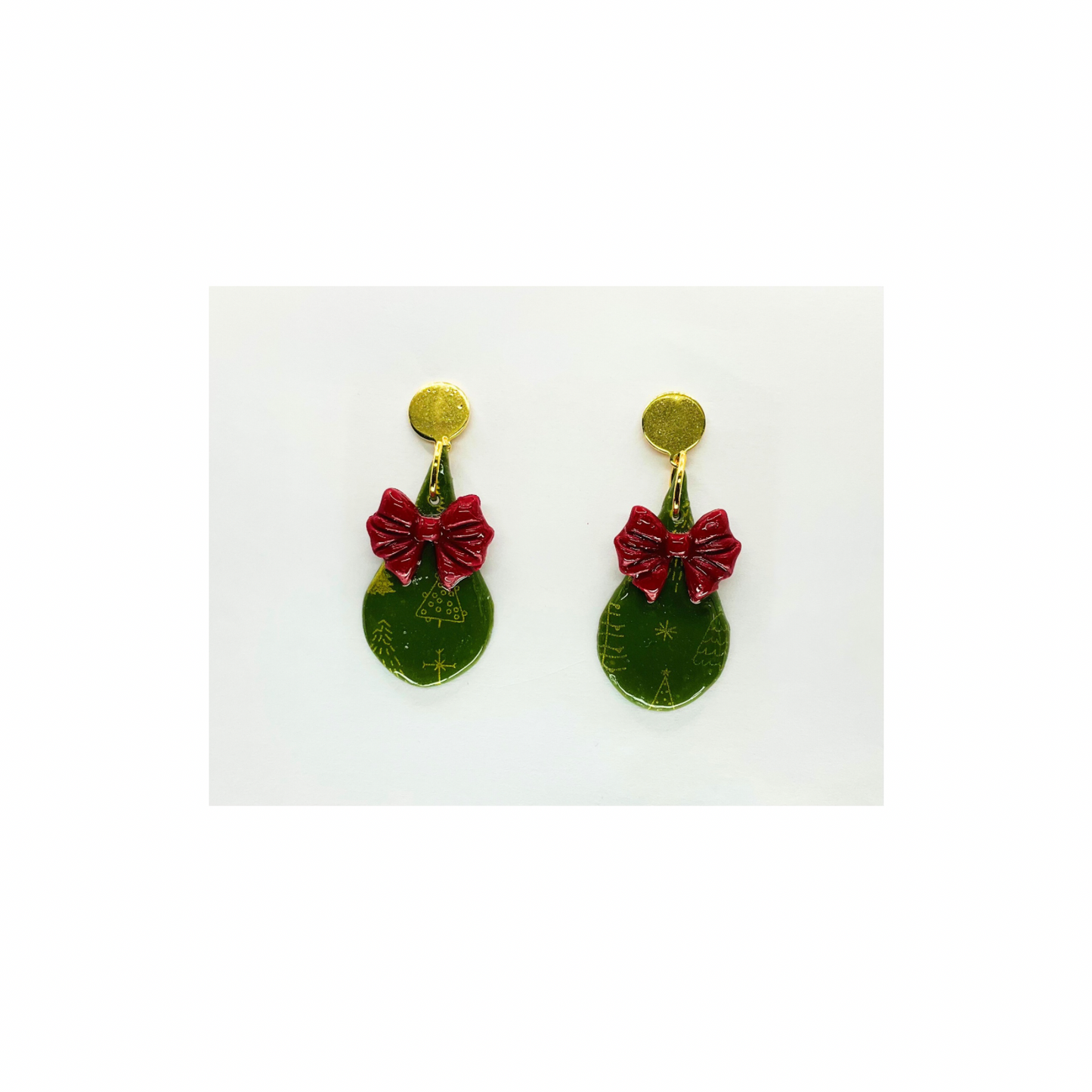 Christmas Teardrop Dangle Earrings: Green & Red Holiday Jewelry