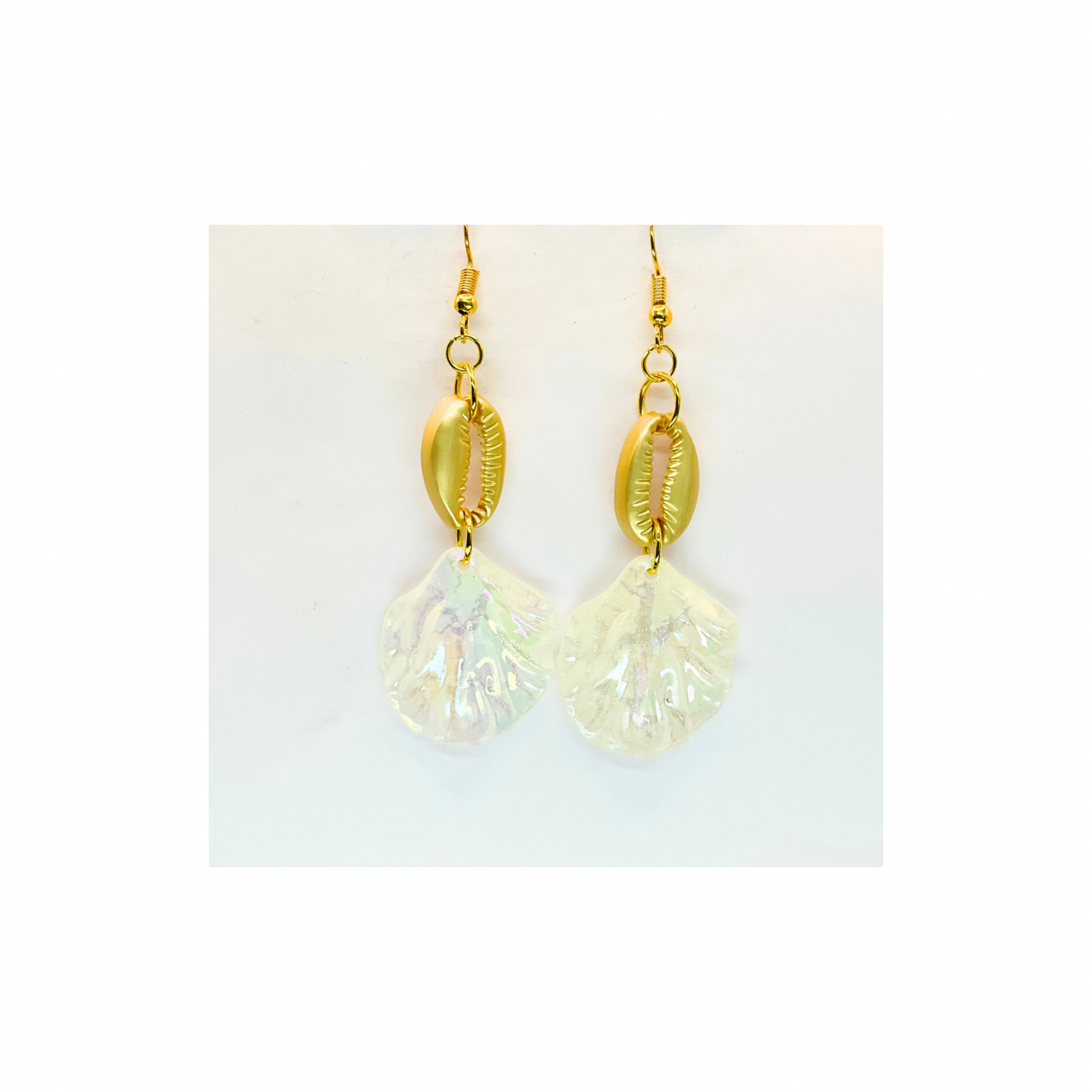 Mermaid Collection Crackle Cream Shell and Gold Dangle Earring with Unique Design Elements