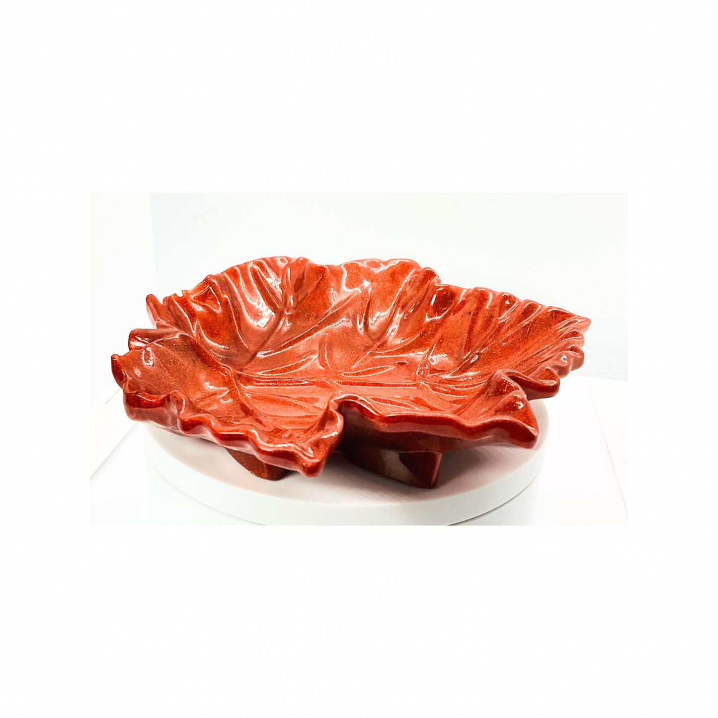 Copper Leaf Jewelry Dish - Elegant Design for Home Décor, Ideal for Displaying Jewelry and Accessories