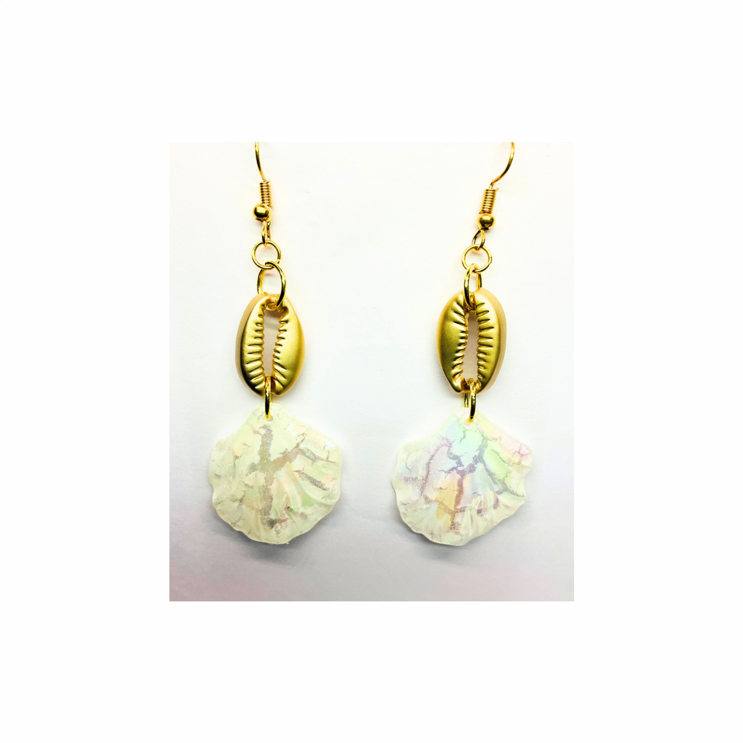 Mermaid Collection Crackle Cream Shell and Gold Dangle Earring with Unique Design Elements