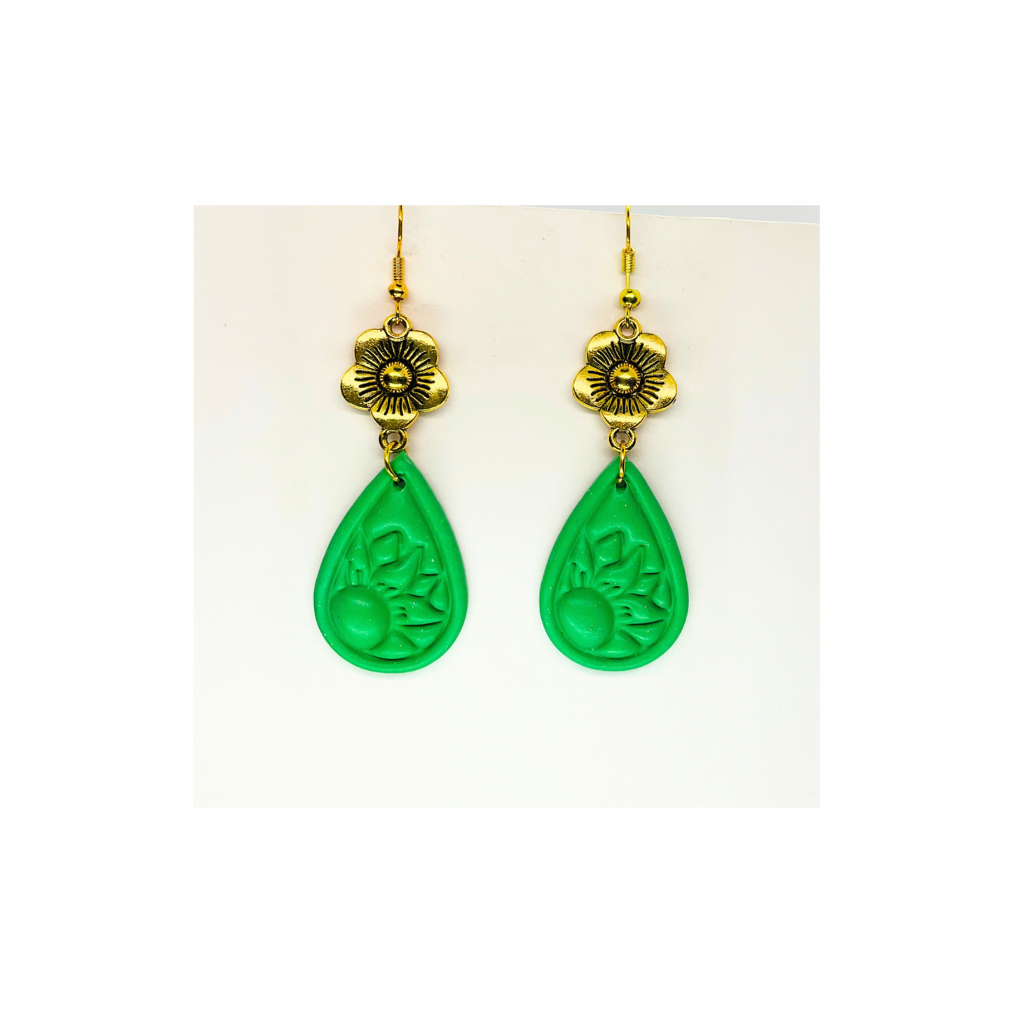Green Teardrop with Gold Flower Dangle Earrings for Female Fashion Accessories