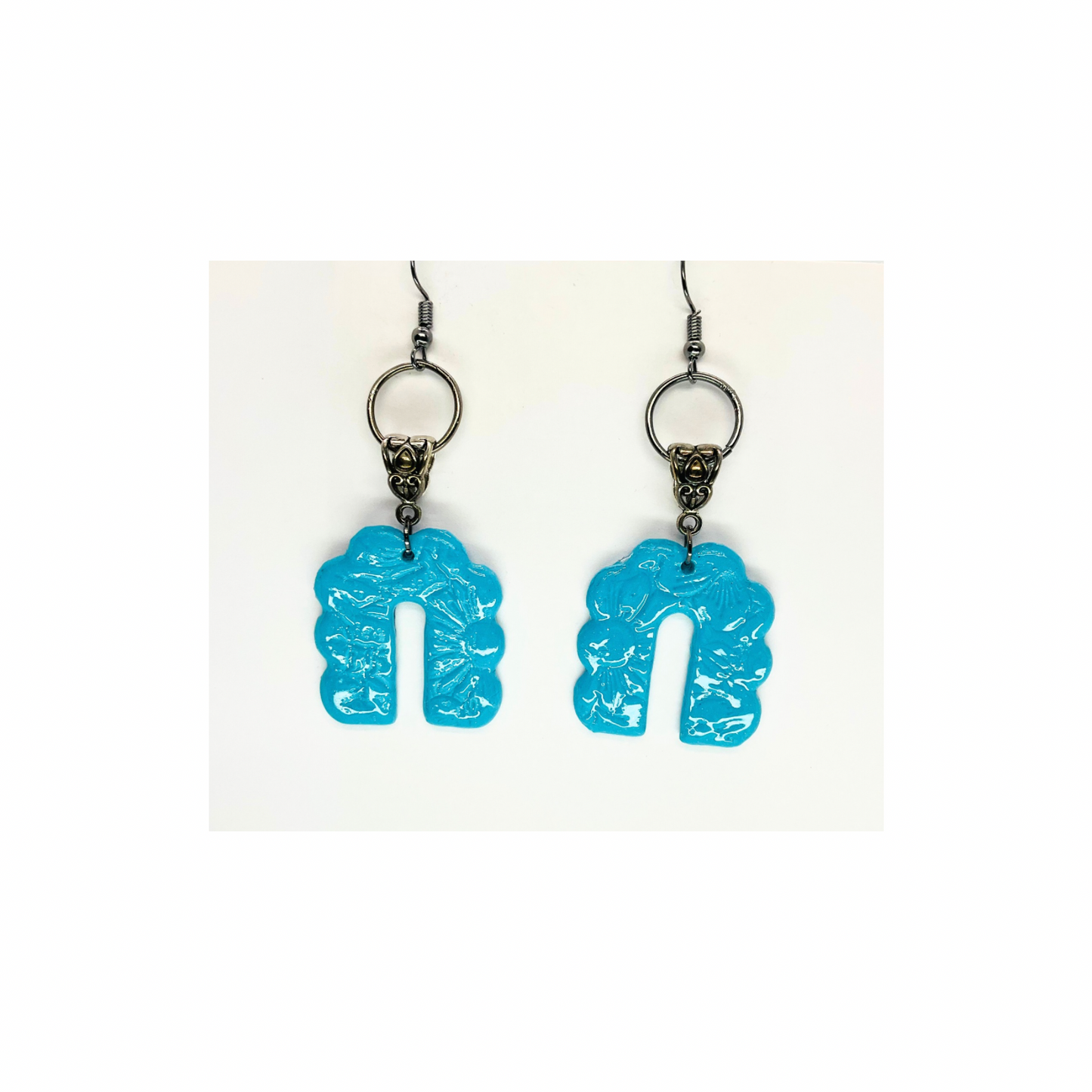 Turquoise Blue Horseshoe Shape on Tarnished Silver Dangle Earrings for Female Fashion Accessories