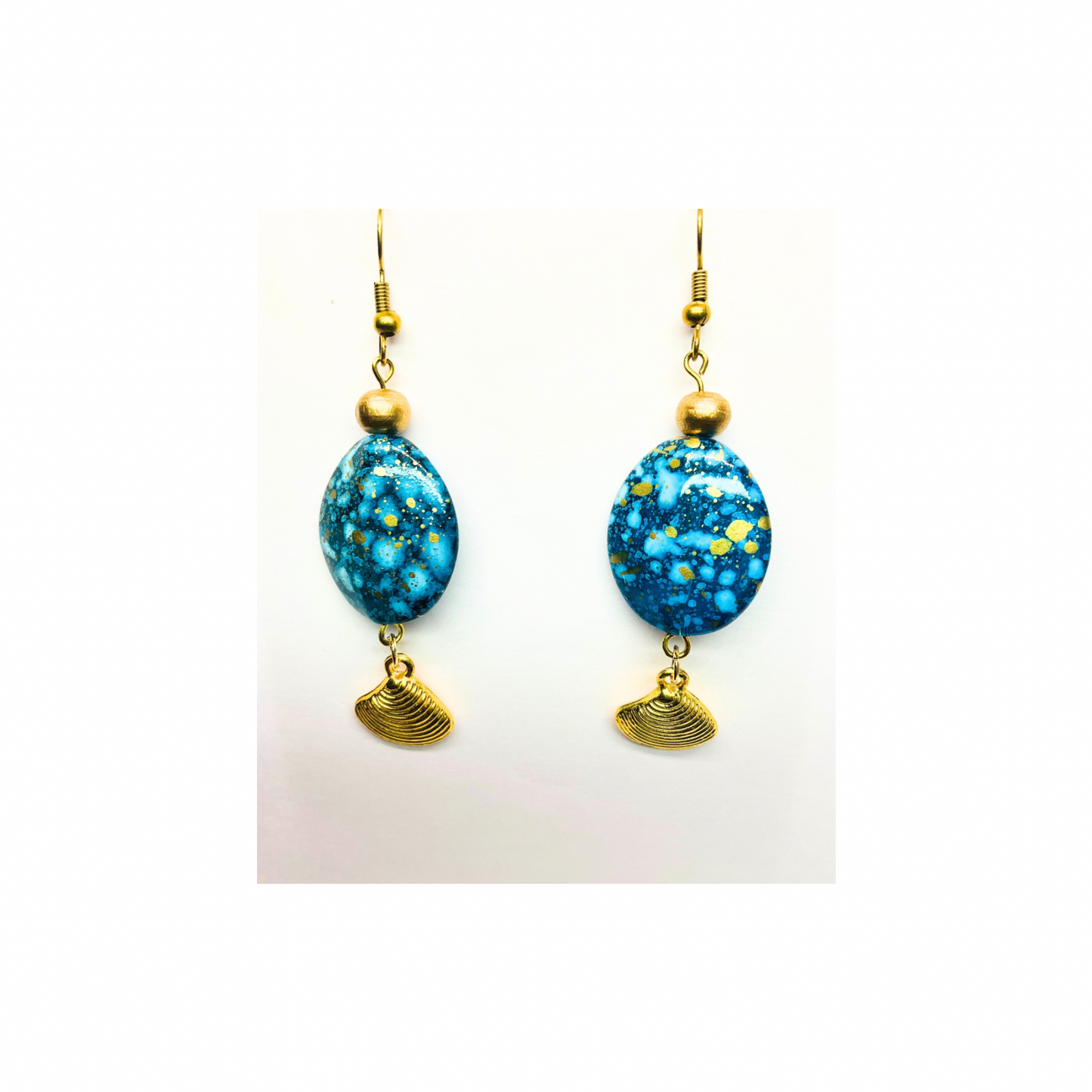 Ocean Collection Blue and Gold with Shell Charm Dangle Earring - Sparkling Blue Design & Gold Accents