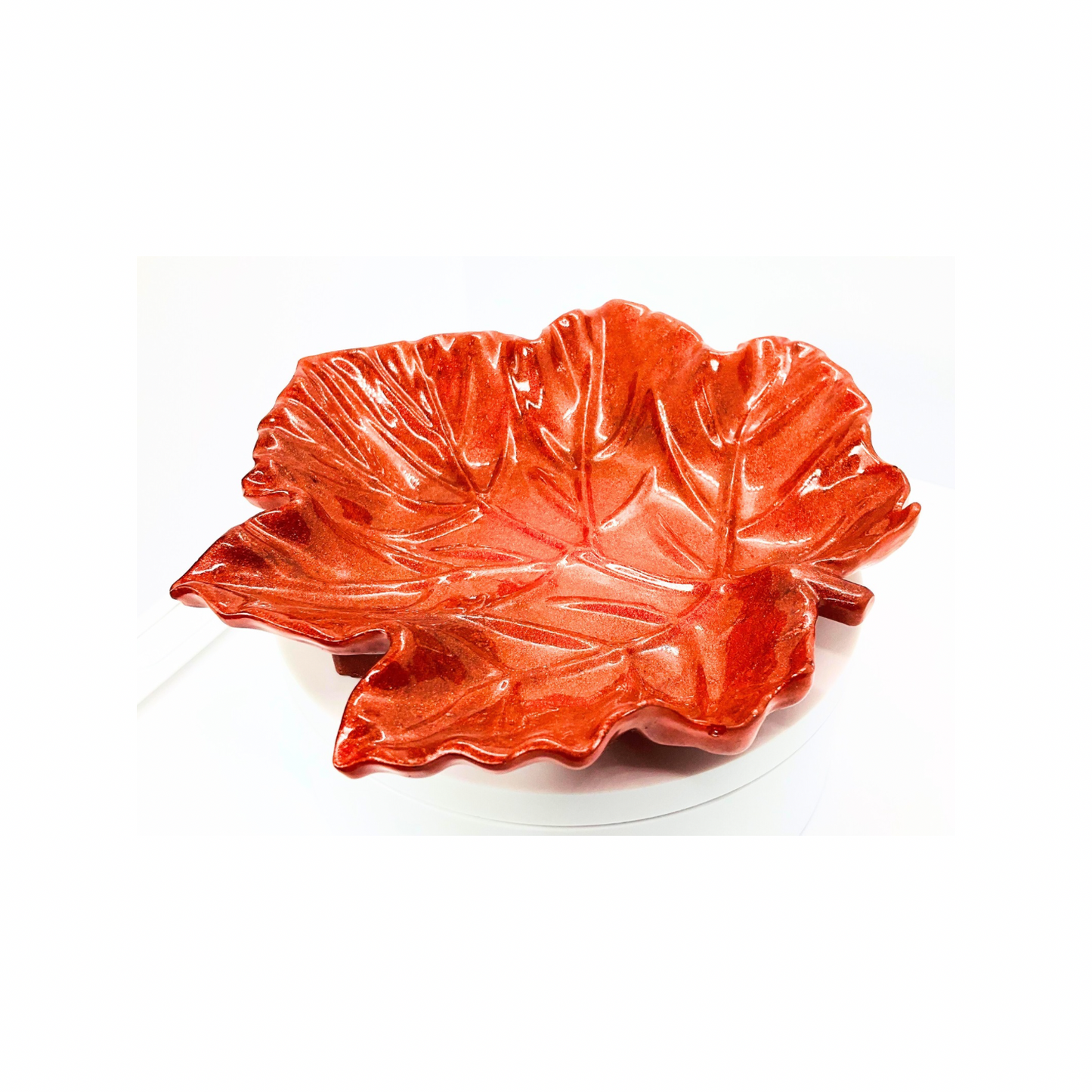 Copper Leaf Jewelry Dish - Elegant Design for Home Décor, Ideal for Displaying Jewelry and Accessories