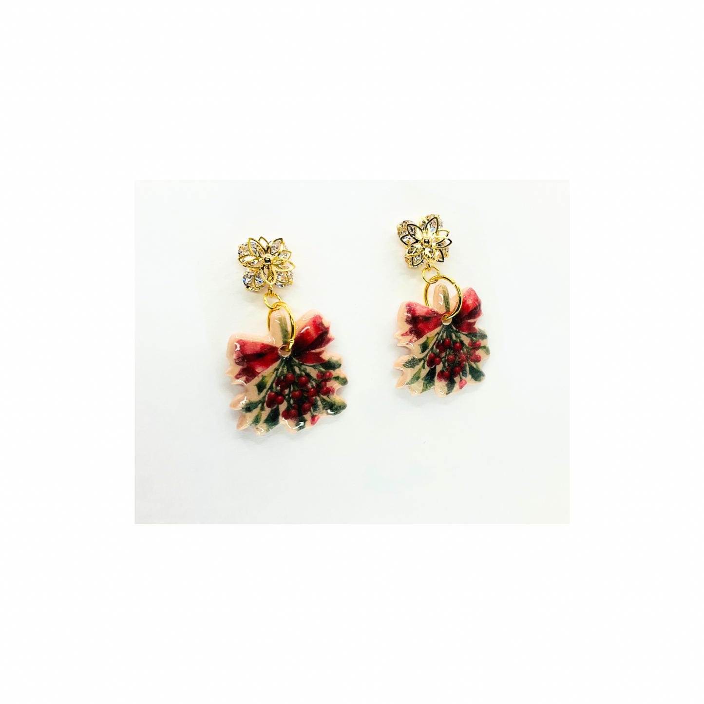 Christmas Holly Leaf with Rhinestone Star Dangle Earrings Festive Holiday Jewelry for Women