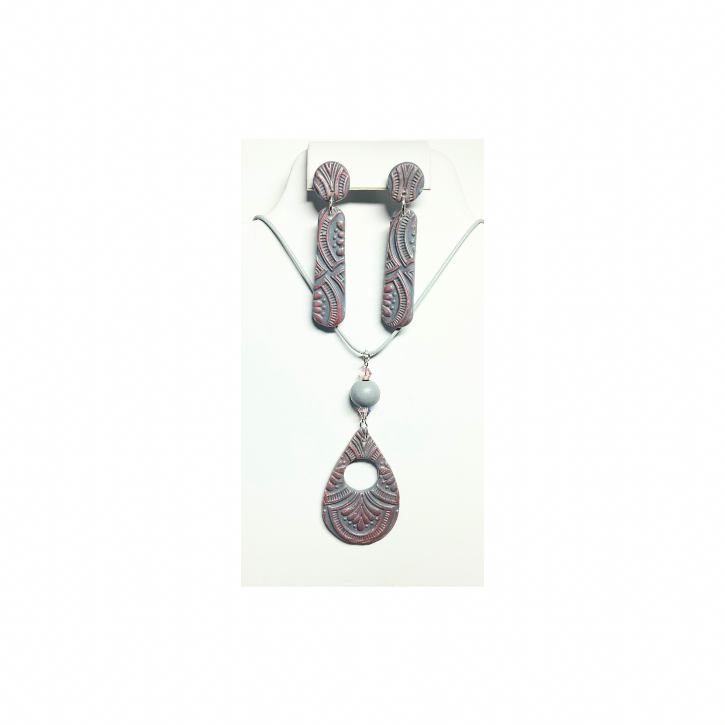 Gray with Pearl Pink Pendant and Earring Jewelry Set featuring a Teardrop Design and Pearl Accent