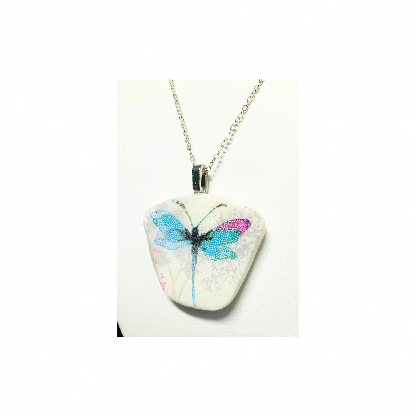 Dragonfly Blue and Pink Pendant Necklace 18-inch Silver Chain Necklace with Colorful Dragonfly Design