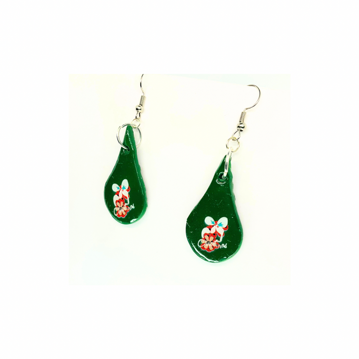 Christmas in July Green Teardrop Bow Dangle Earring with Festive Design