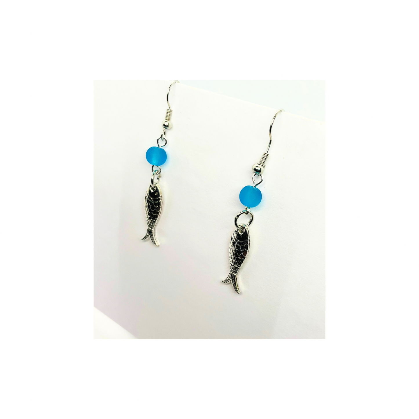 Ocean Collection Silver Fish with Blue Bead Dangle Earring - Elegant Female Accessory for Casual & Formal Events