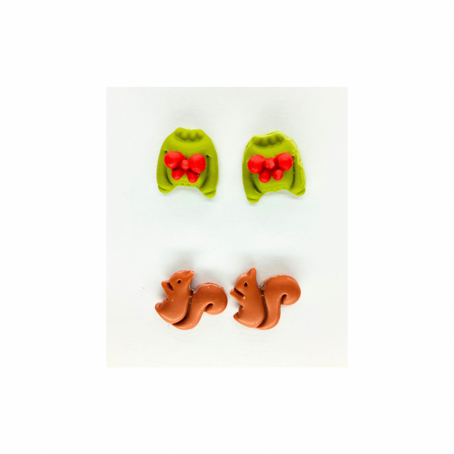 Green Sweatshirt with Red Bow & Brown Squirrel Stud Earrings for Festive Outfits Ideal for Holiday Parties and Gatherings